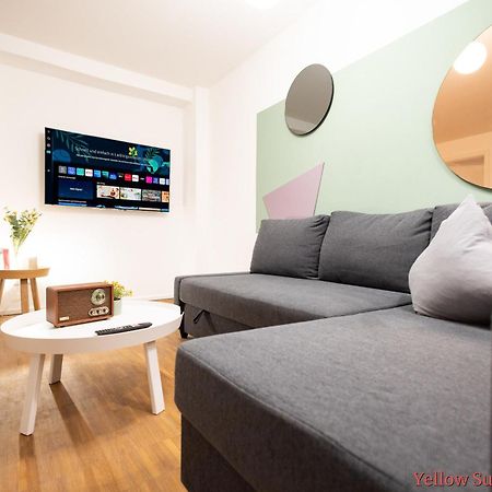 Ko-Living - Beatles Und Banksy Suites & Studios Am Eselsbrunnen - Altstadt - Kueche Halle  Dış mekan fotoğraf