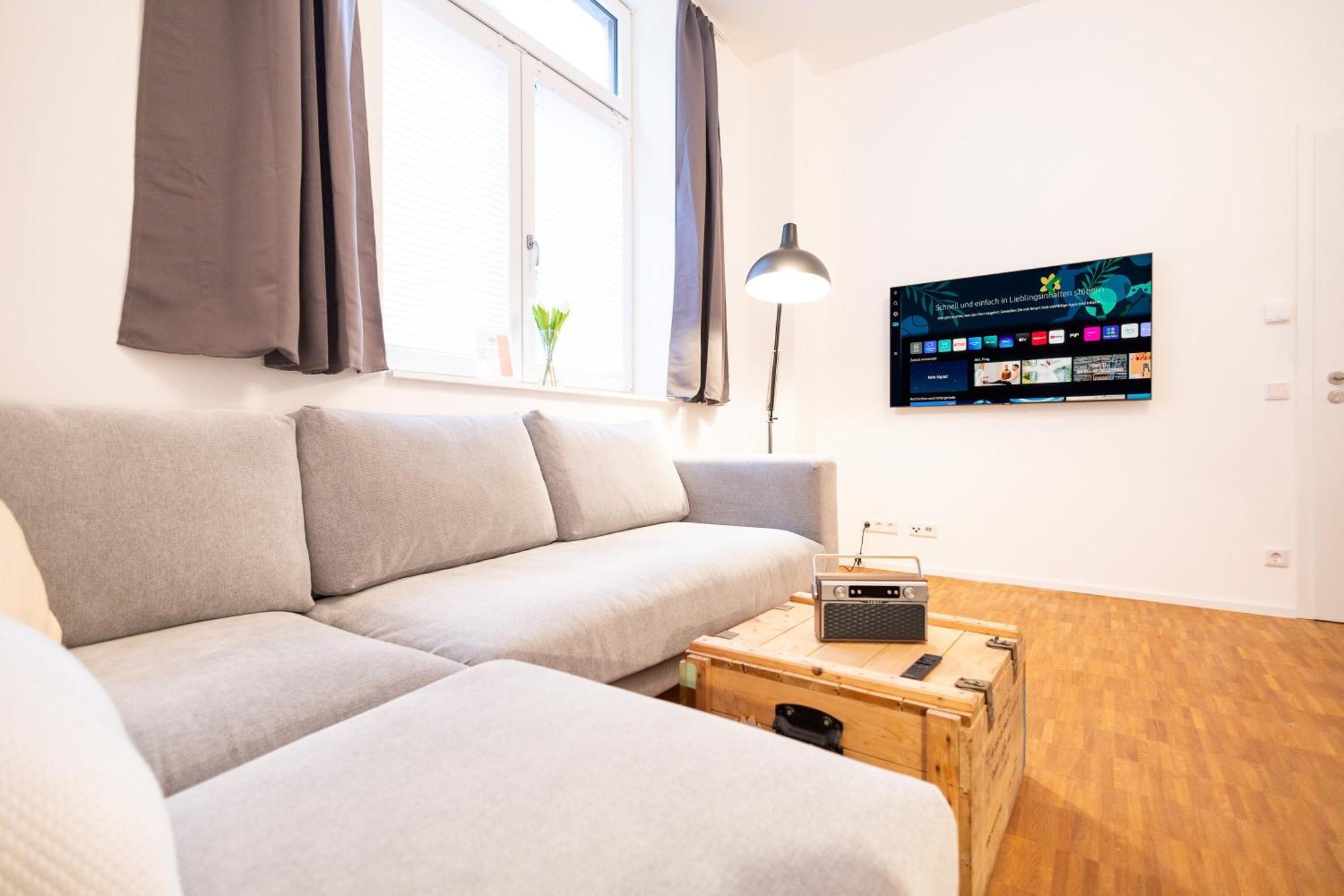 Ko-Living - Beatles Und Banksy Suites & Studios Am Eselsbrunnen - Altstadt - Kueche Halle  Dış mekan fotoğraf